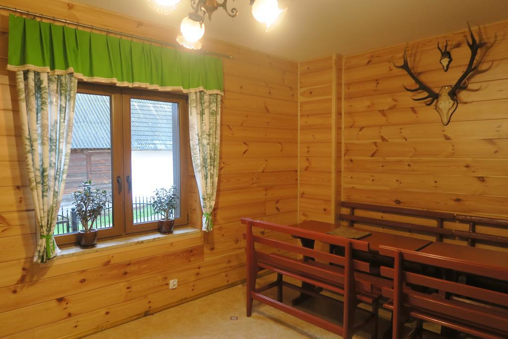 Hostal Cztery Pory Roku Białowieża Exterior foto